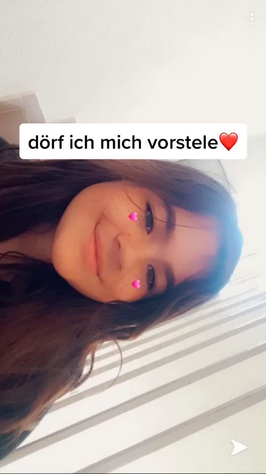 @Lara🤪