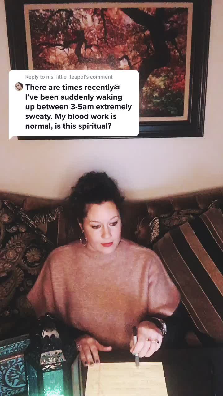 @Ivy Rivera | Psychic Medium