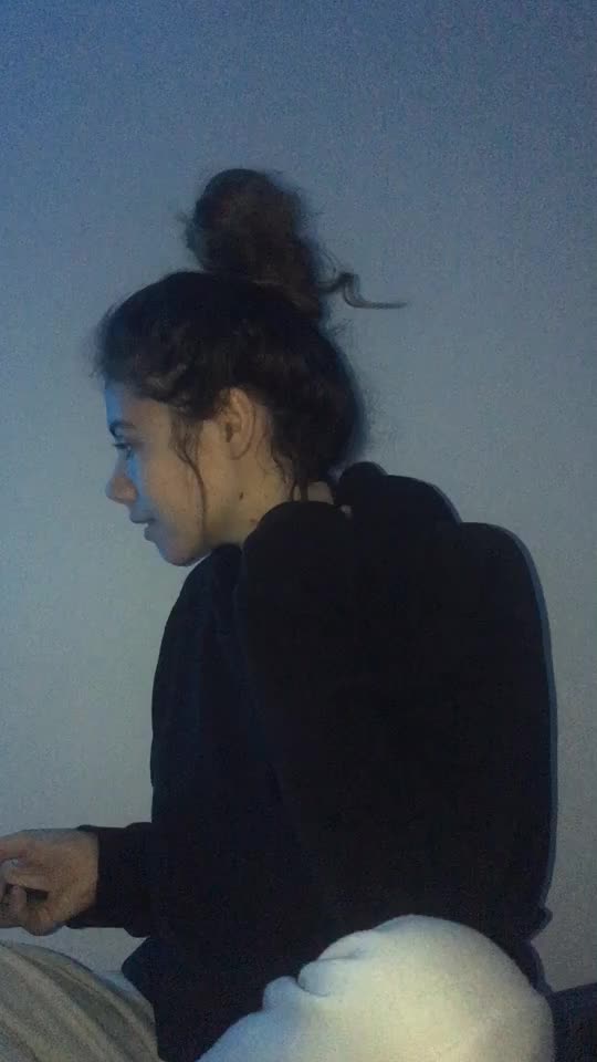 @l&atilde;ūr&auml; 👑