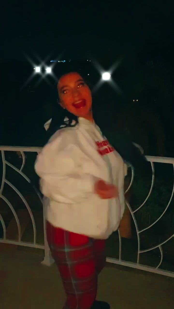 @Daniellecohn