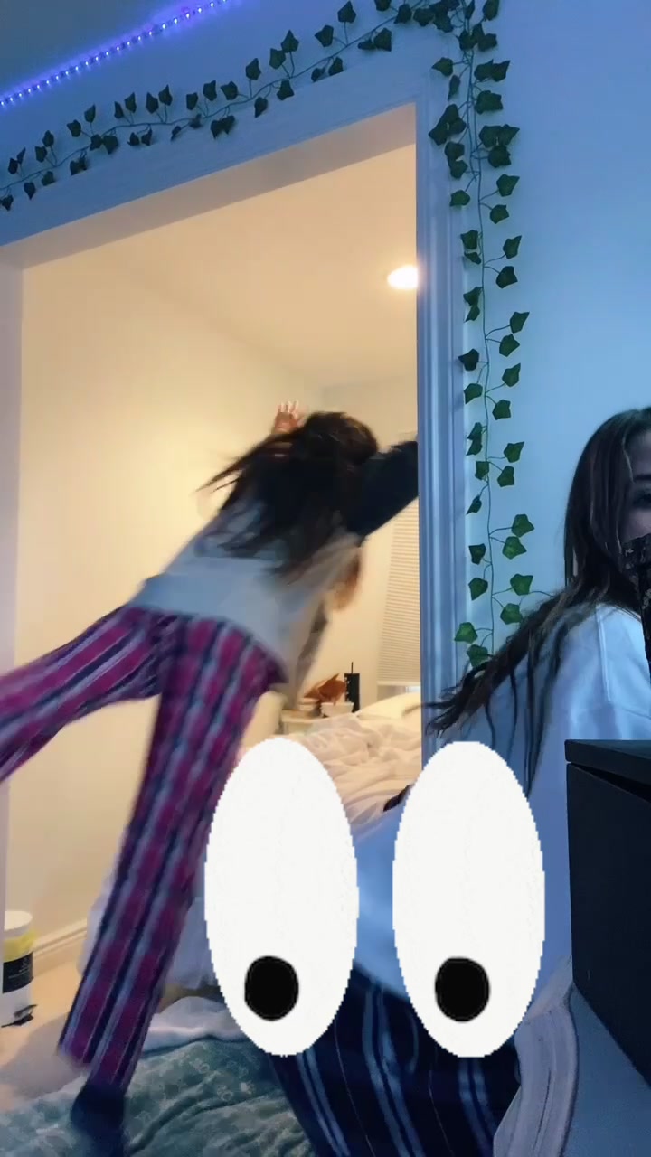 @EVELYN