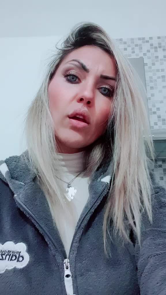 @titty