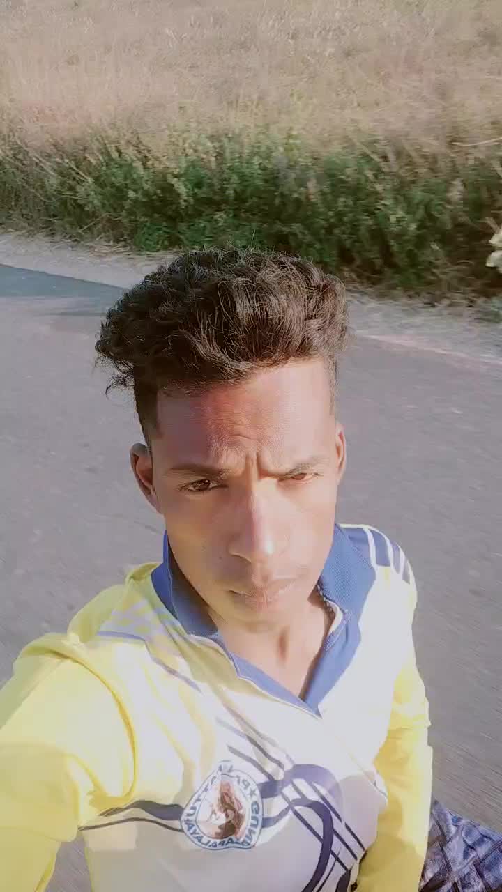 @🤫Sanju darling🌹🌹