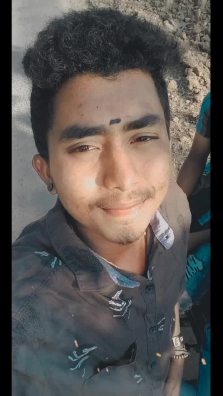 @Bommaanil