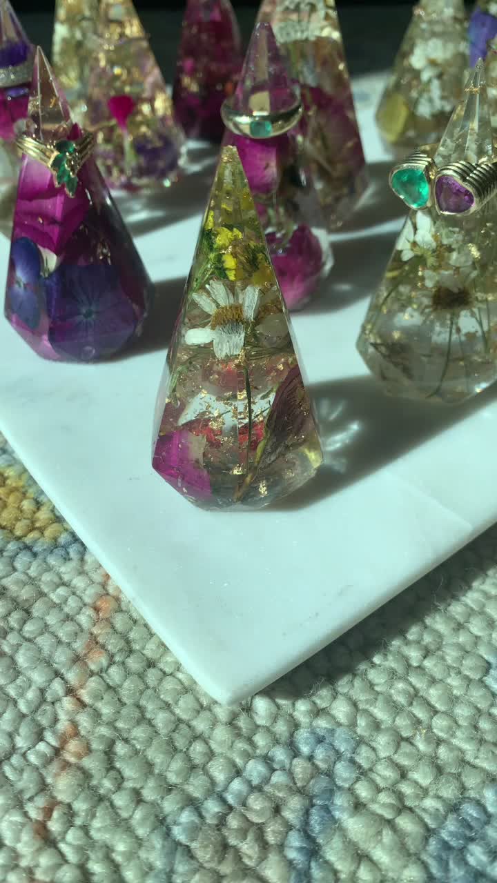 @FaithandFleurShop