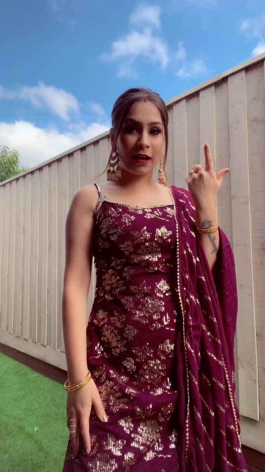 @Divya kaur bawa