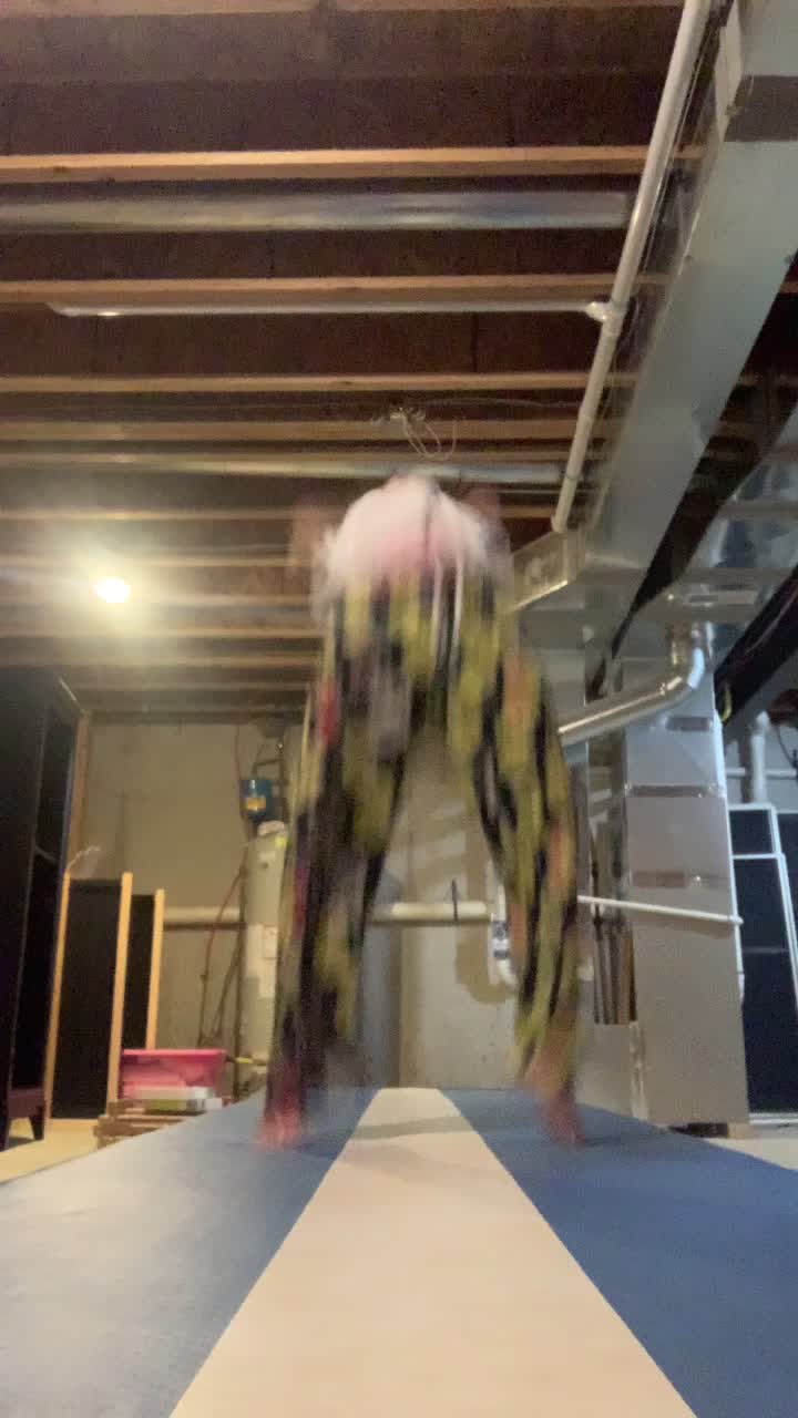 @Bella