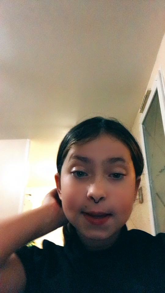 @&Ugrave;n&euml;-pr&icirc;nc&euml;ss&euml;-gitane