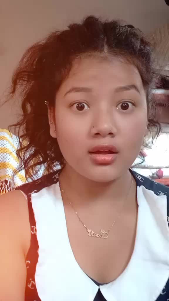 @Miss_🤗SavitRii👑