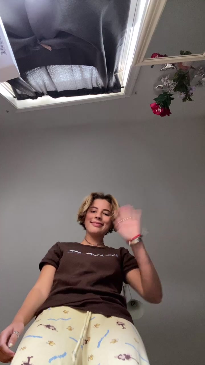 @ellie