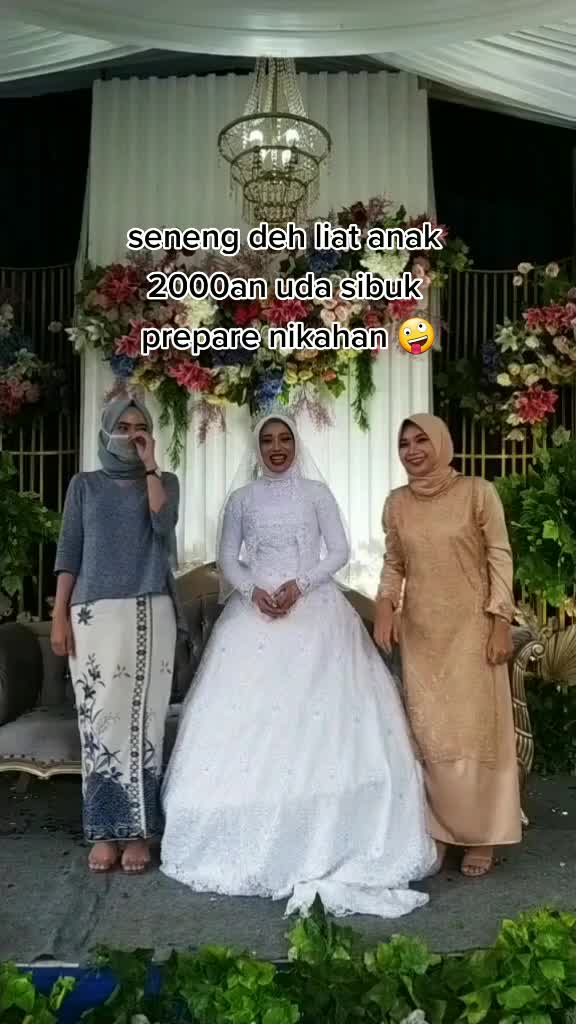 @Hldmlnd
