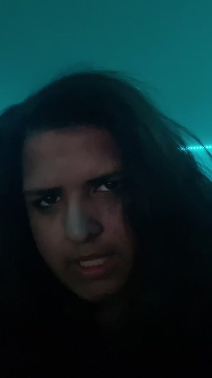 @tellmeteresa