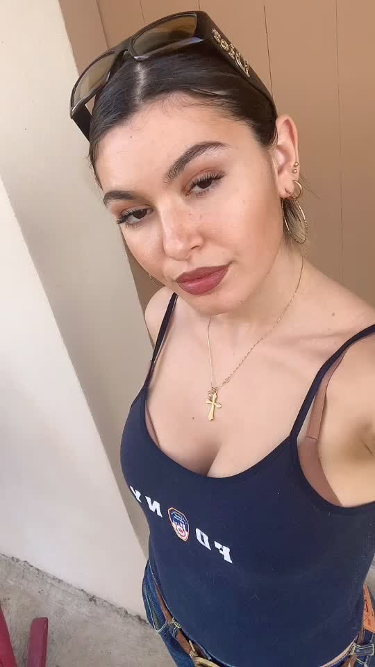 @ameliechristoll