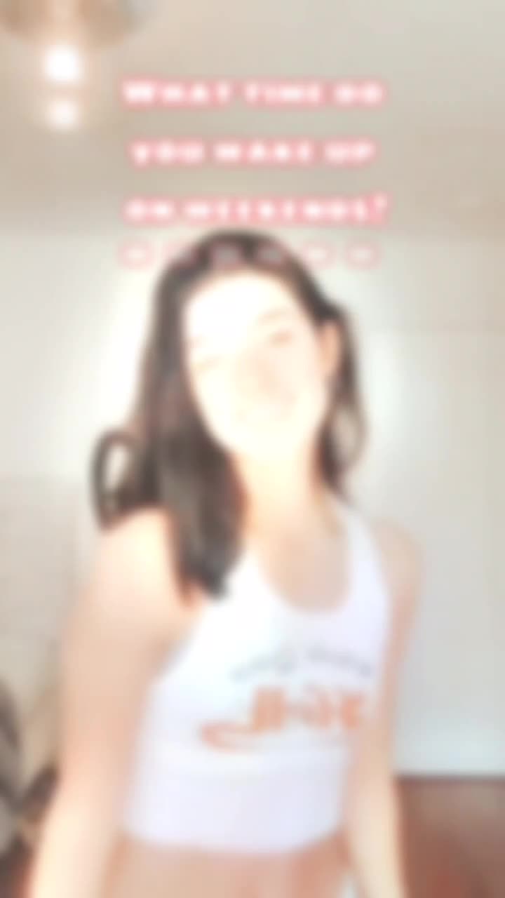 @QUEEN FOLLOWS!