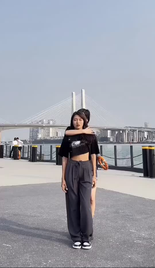 @FERNWANG💖