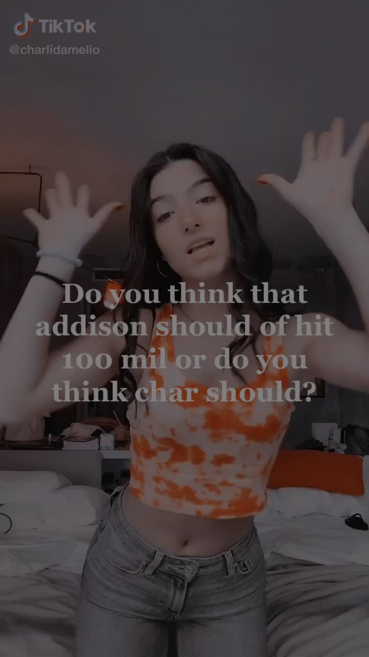 @Charli damelio