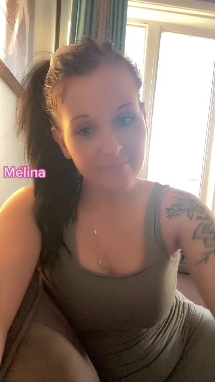 @M&eacute;lina Allaire