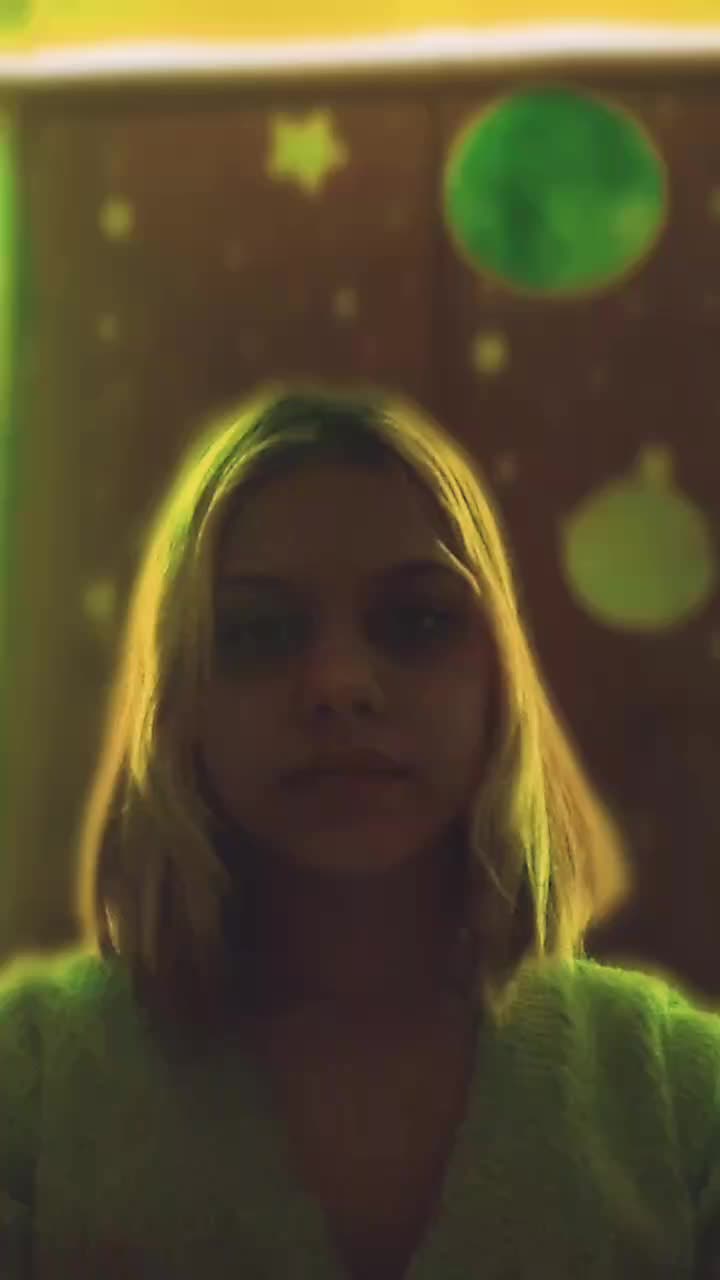 @<3