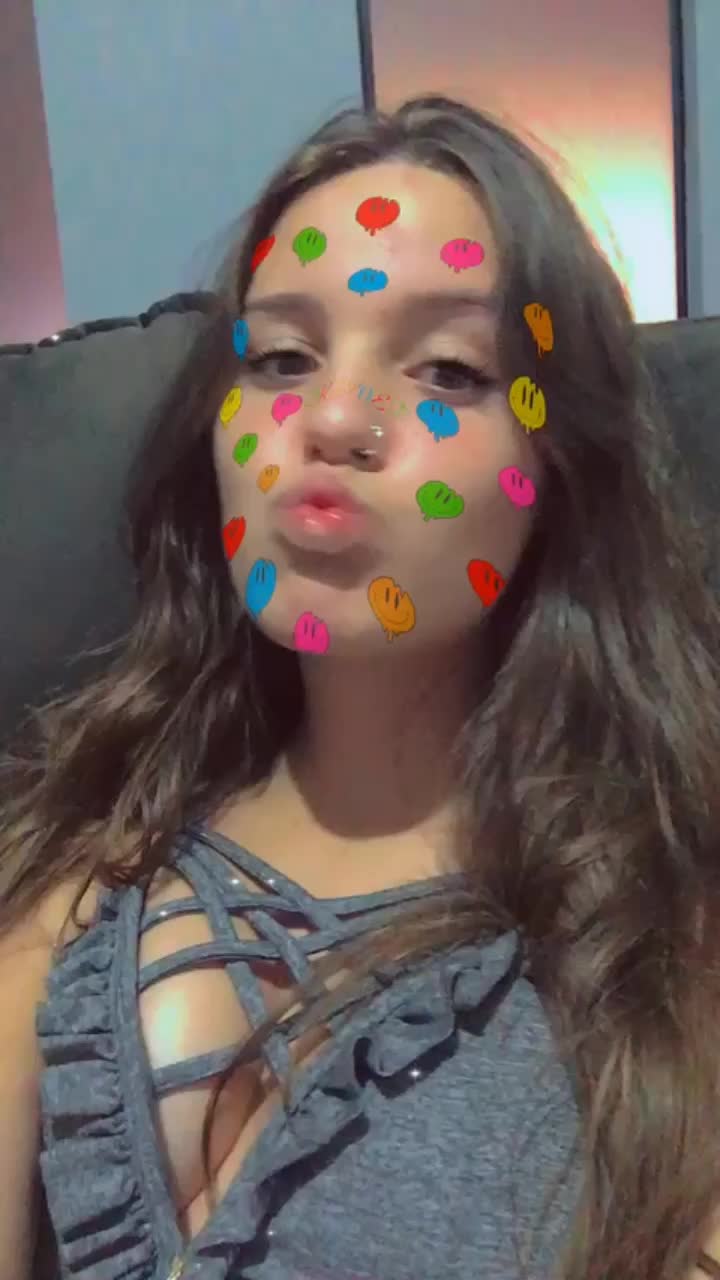 @Ana Lara💕
