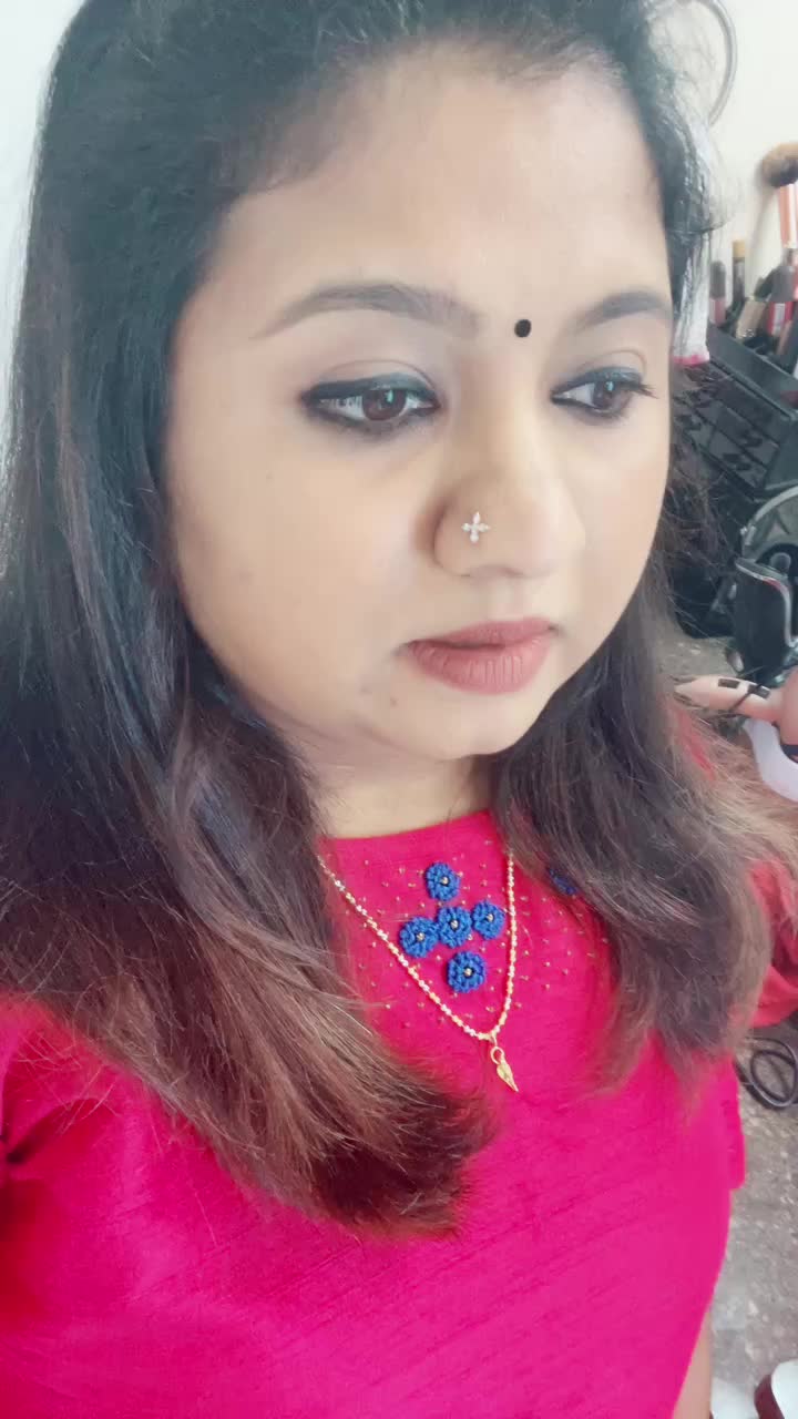 @nishaliz