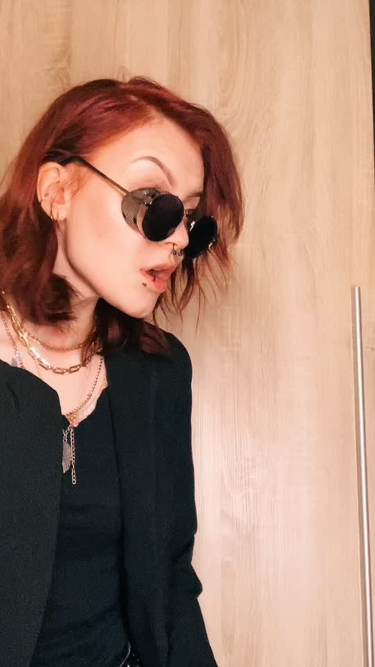 @𝙍𝙖𝙚 𝙍𝙖𝙚 🖤