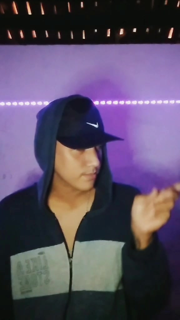 @apenasALGUEM