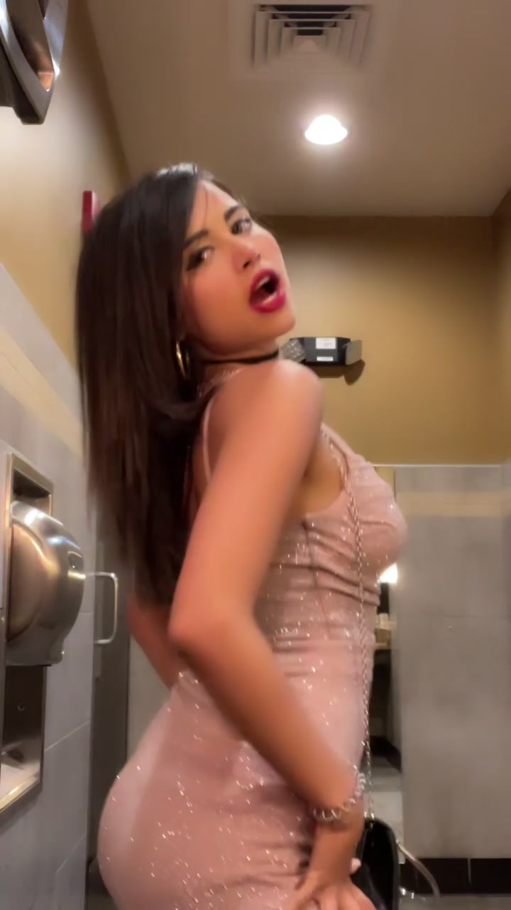 @Sruti Pandey