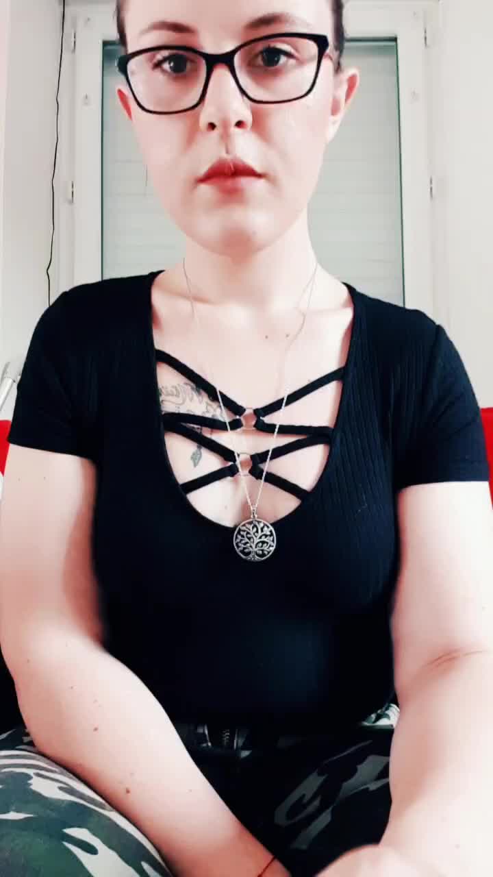 @melissamairon