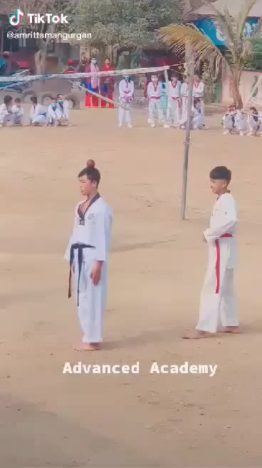 @✌️