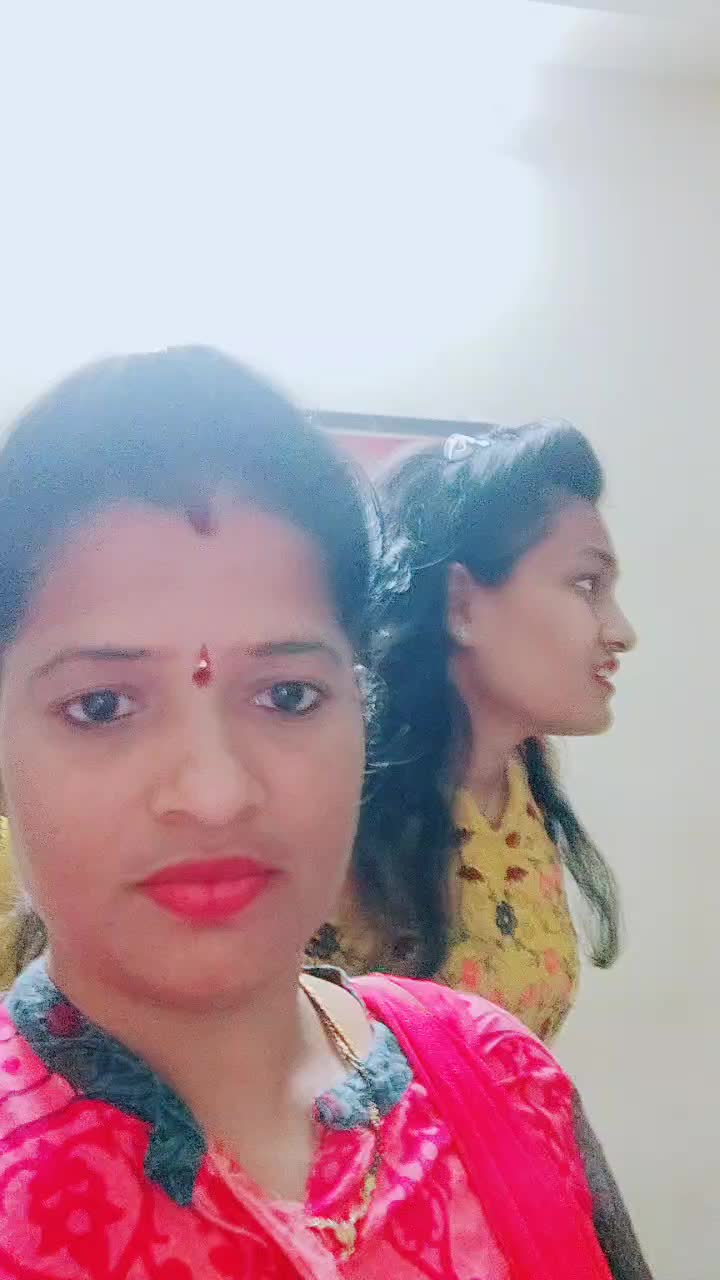 @Siri chowdary