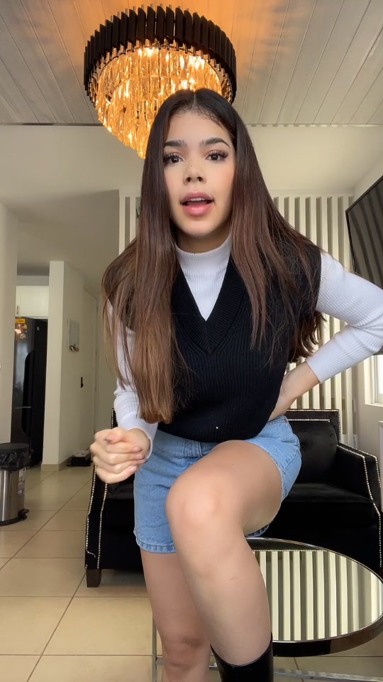 @KeniaOs