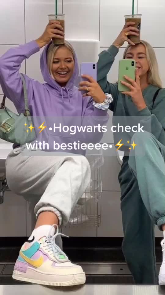 @✨Ella & Elisa✨