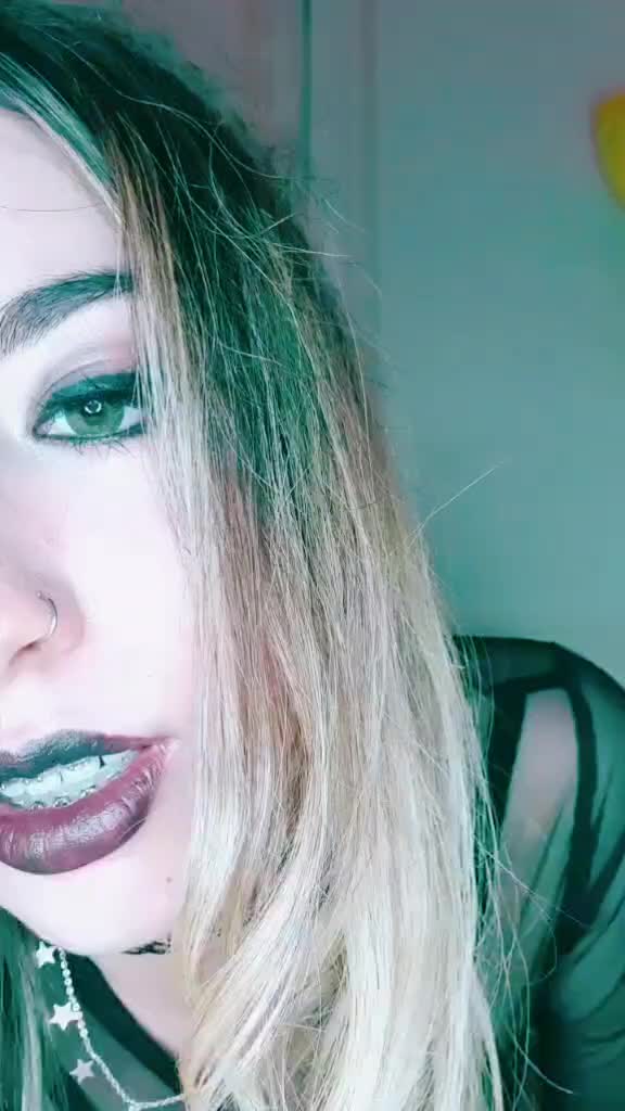 @Vanessa Sinatra🇺🇸