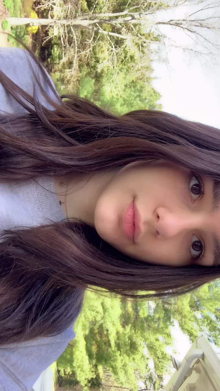 @zoeeeee