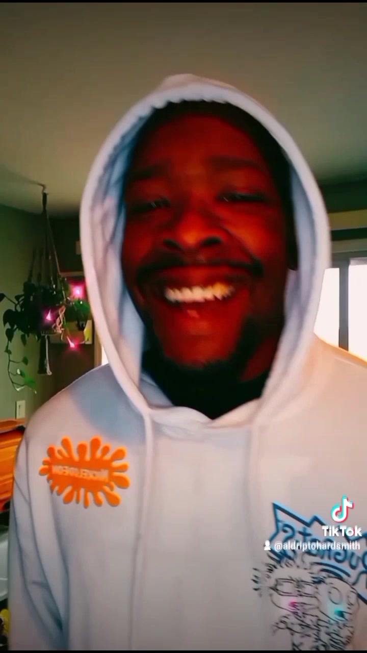 @thewholevibe