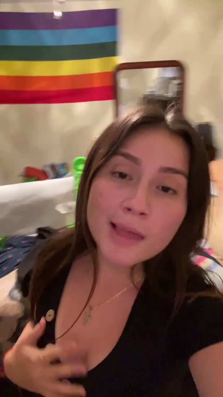 @iheartherboobiiess