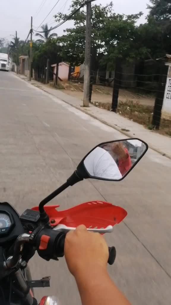@Andr&eacute;s Caro