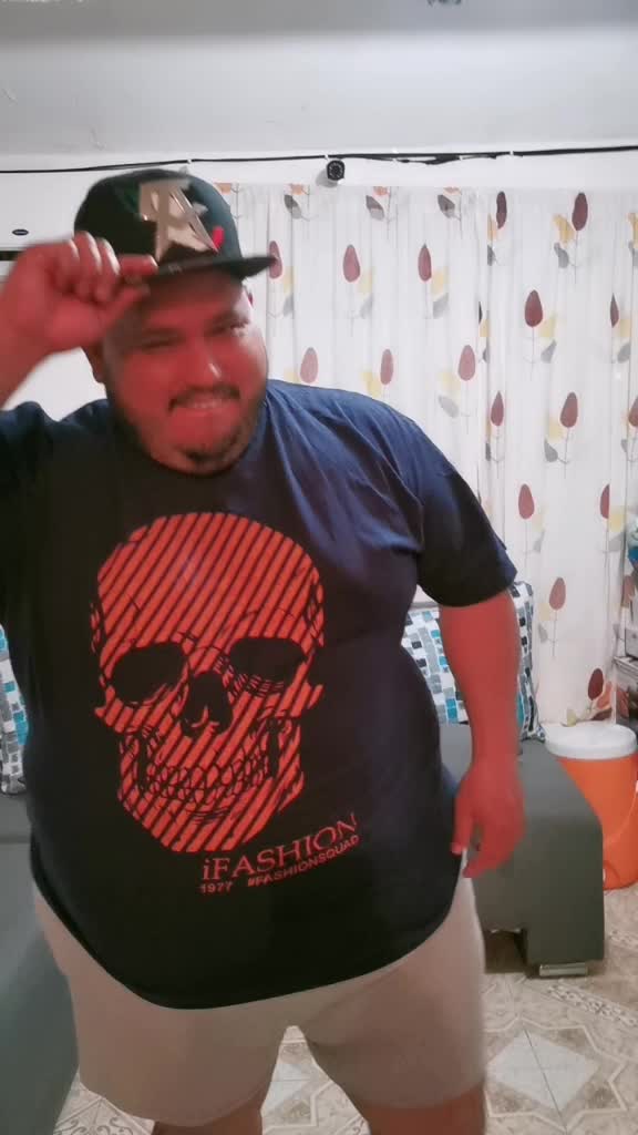 @Kanelocos