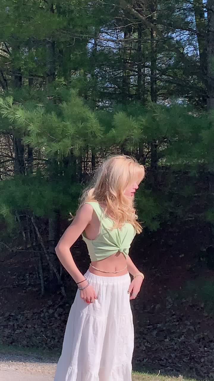 @addiefeeeley