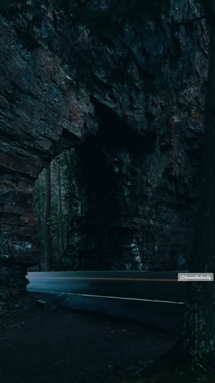 @ThebreadsticksTV