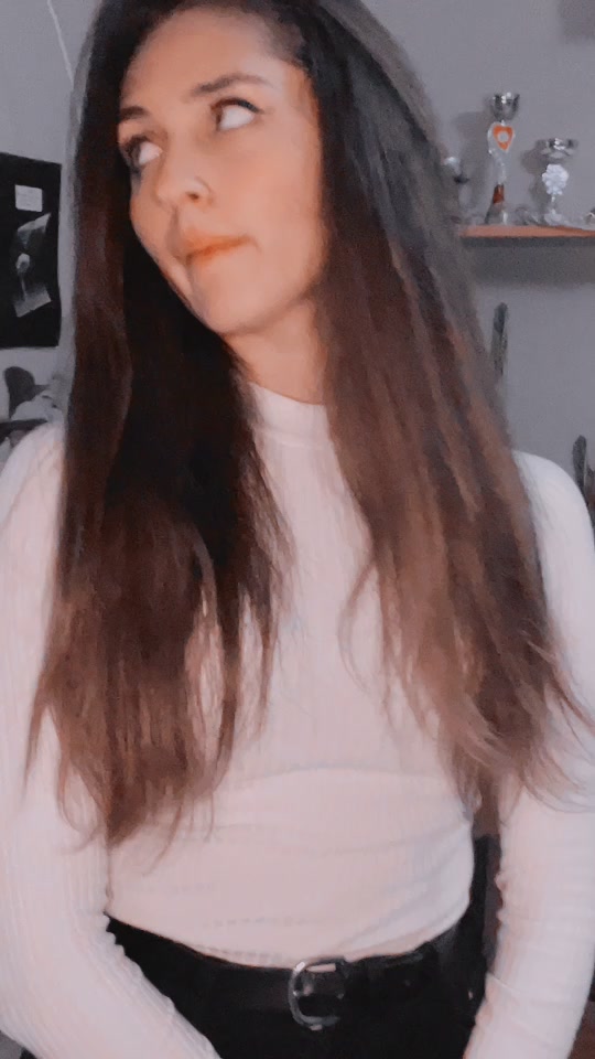 @Martina💖