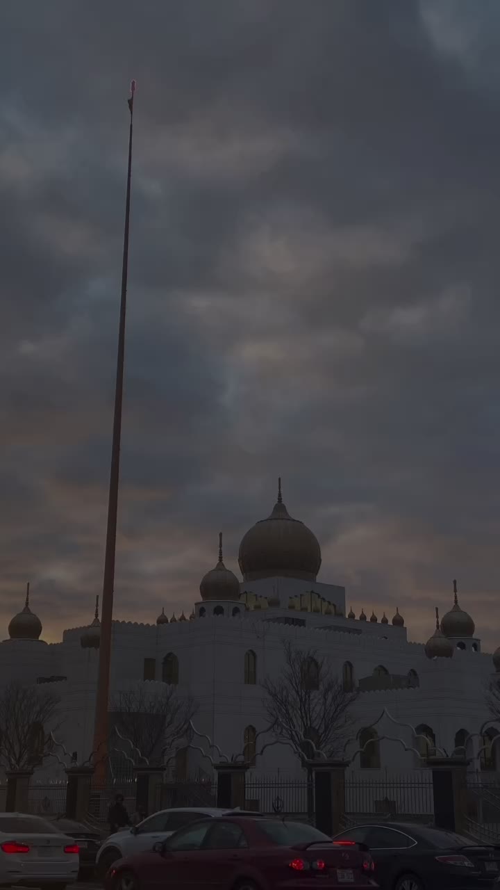 @Jasmeen&ensp;Kaur