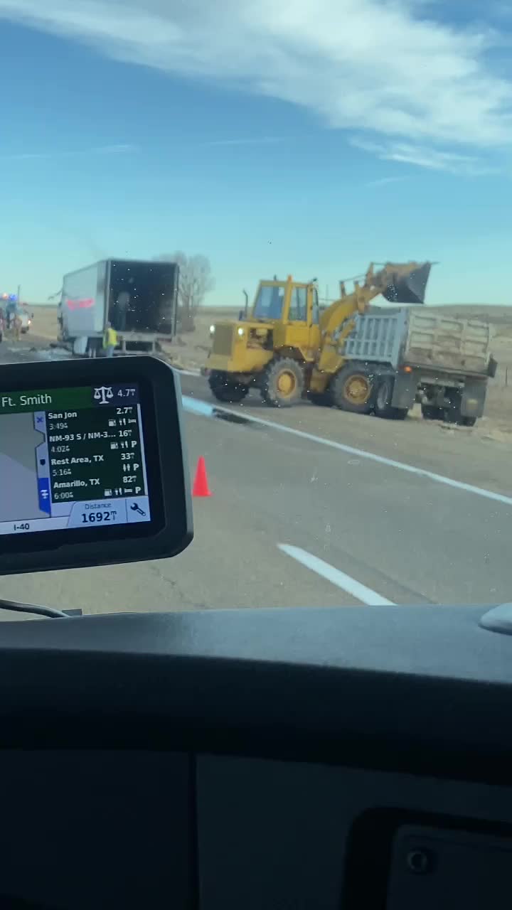 @Yes_am_trucker🚛