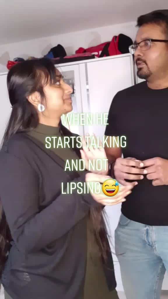 @WhoAmISarah