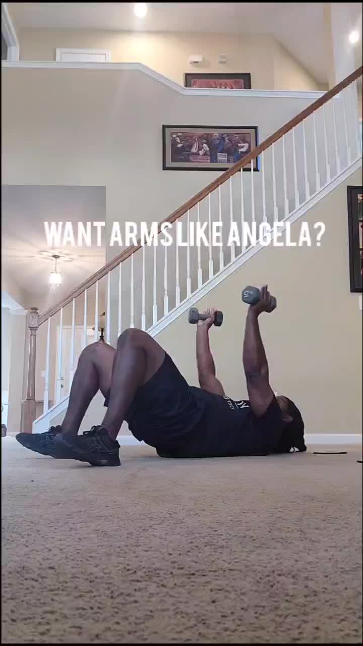 @Kenya Crooks|Celebrity Trainer