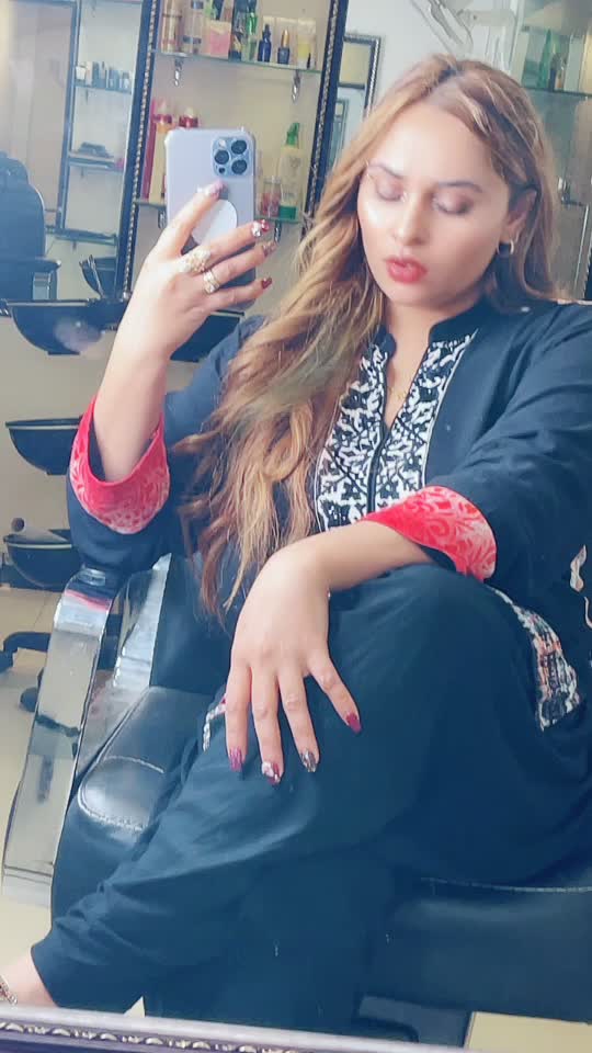 @Saba Ch