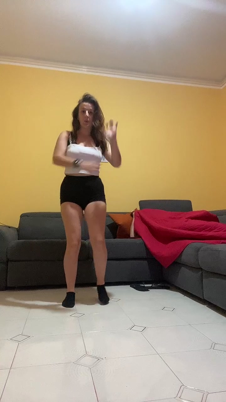 @MeganSaly