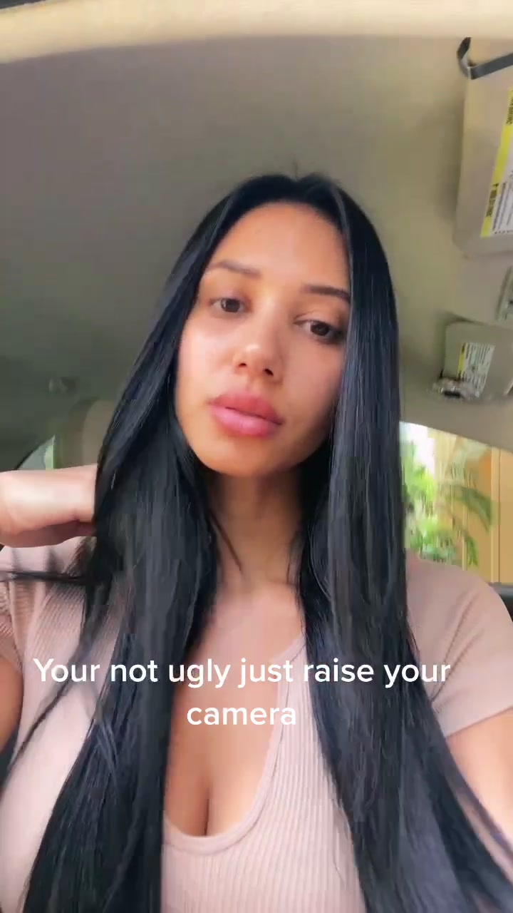 @AmberQuinnOfficial