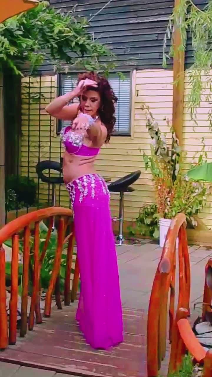 @Nicci Bellydance
