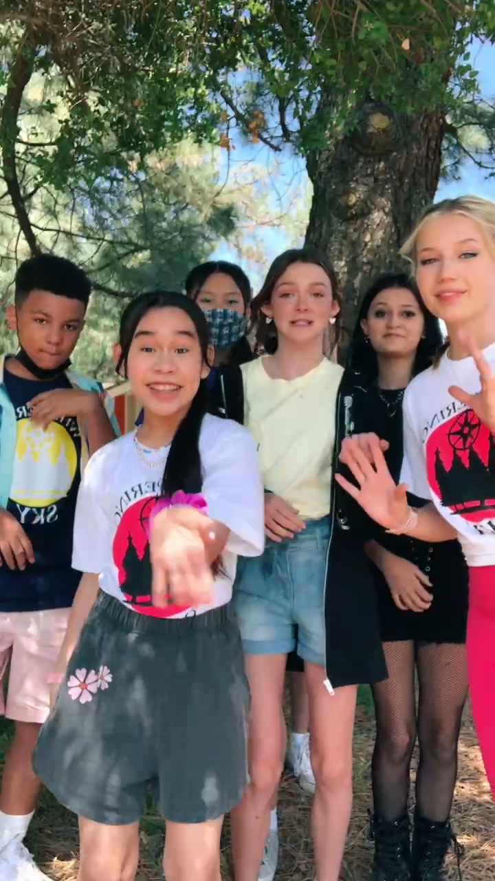 @Brat TV